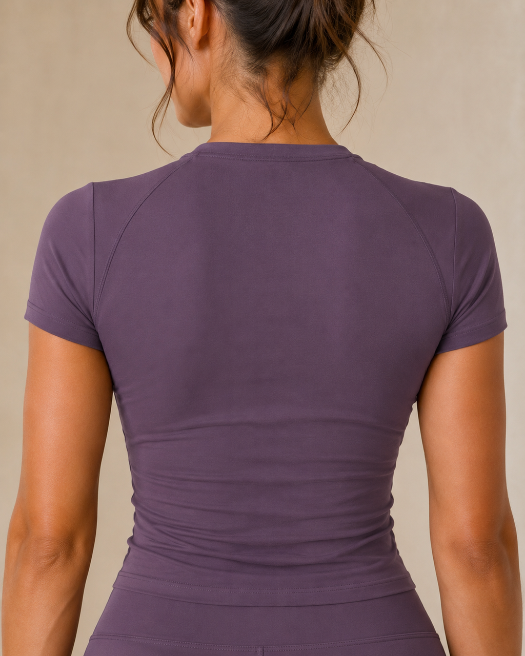 Essence Tee in Dusty Purple, close-up back view of fitted short sleeves